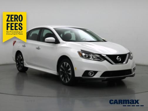 White 2019 Nissan Sentra SR