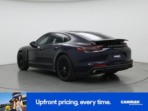 2018 Porsche Panamera 4