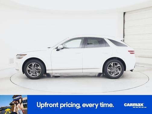 White 2022 Genesis GV70