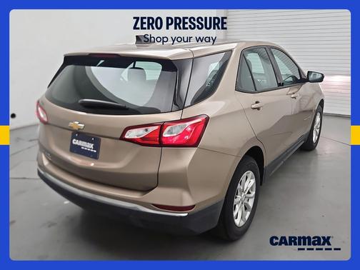 Tan 2018 Chevrolet Equinox LS