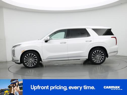 White 2023 Hyundai PALISADE Calligraphy