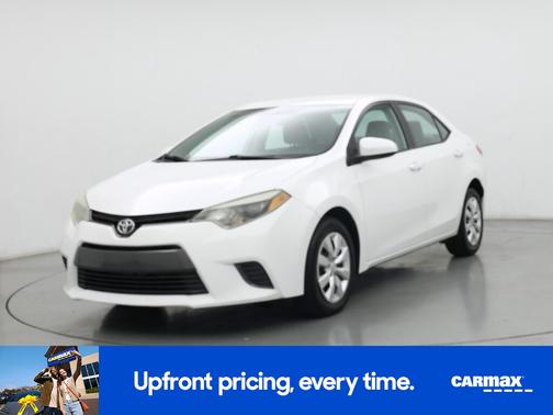 White 2016 Toyota Corolla LE