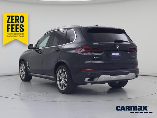 Black 2024 BMW X5 xDrive40i