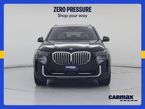Black 2024 BMW X5 xDrive40i