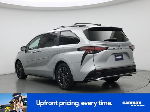 Silver 2025 Toyota Sienna XSE