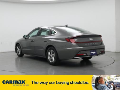 2022 Hyundai SONATA SE