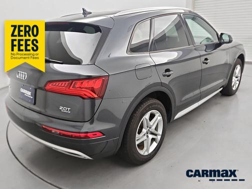 Gray 2018 Audi Q5 Premium