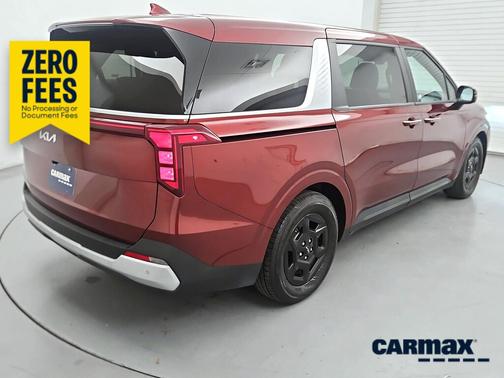 Red 2025 Kia Carnival LXS