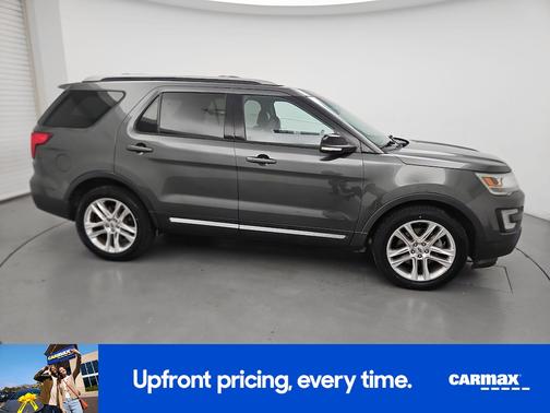 Gray 2017 Ford Explorer XLT