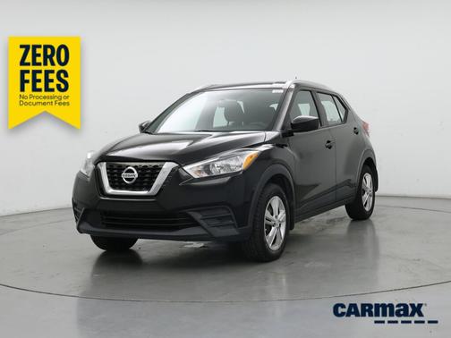 Black 2019 Nissan Kicks S