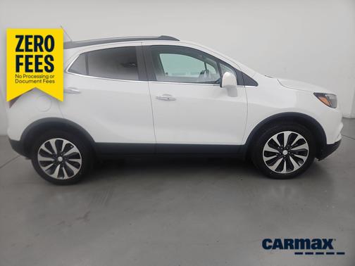 White 2022 Buick Encore Preferred