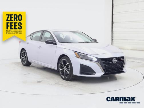 Gray 2024 Nissan Altima SR