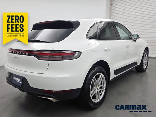White 2021 Porsche Macan