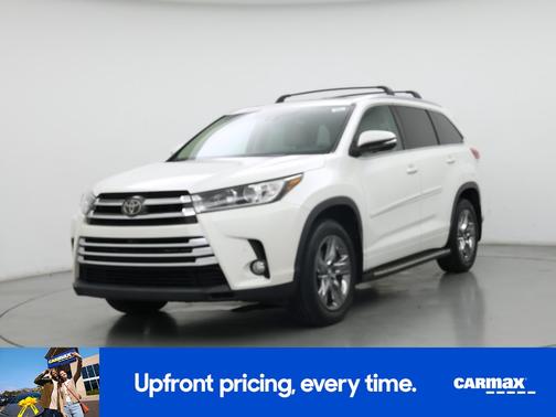 White 2017 Toyota Highlander Limited Platinum