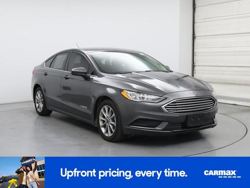 2017 Ford Fusion Hybrid SE