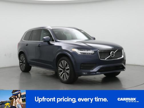 2022 Volvo XC90 T6 Momentum