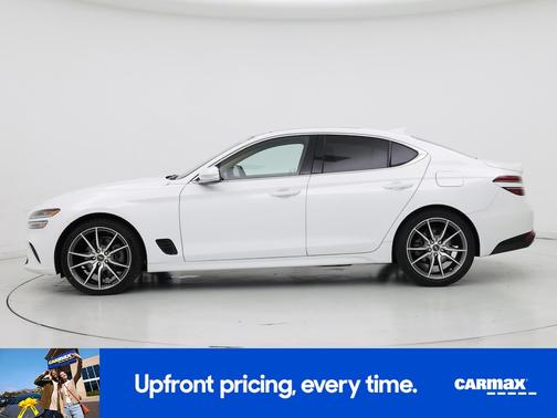 2022 Genesis G70 2.0T