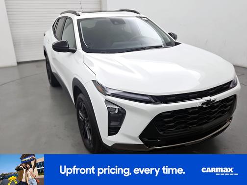 White 2025 Chevrolet Trax Activ