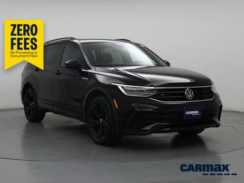 Black 2023 Volkswagen Tiguan SE R-Line Black
