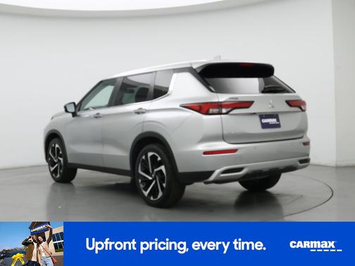 2022 Mitsubishi Outlander SE
