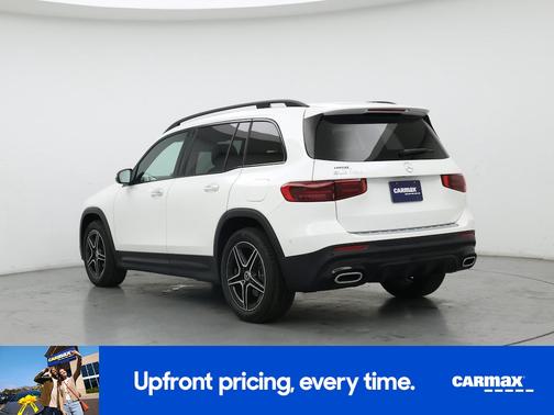 2025 Mercedes-Benz GLB 250 