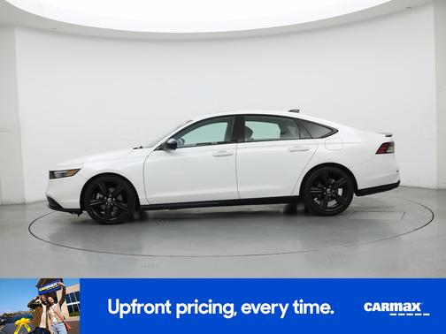 White 2023 Honda Accord Hybrid Sport-L