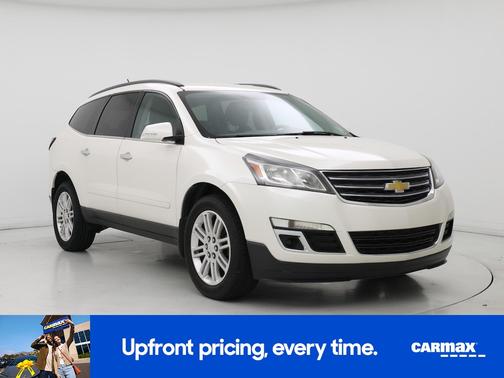 Pearl 2015 Chevrolet Traverse LT