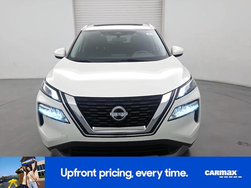 White 2023 Nissan Rogue SV