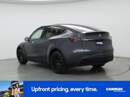 Gray 2023 Tesla Model Y Long Range