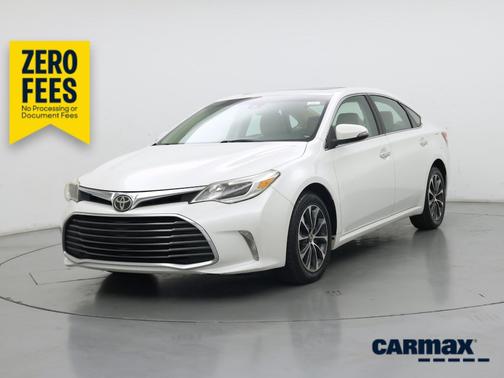 Silver 2017 Toyota Avalon XLE Premium