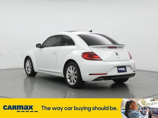 2019 Volkswagen Beetle SE