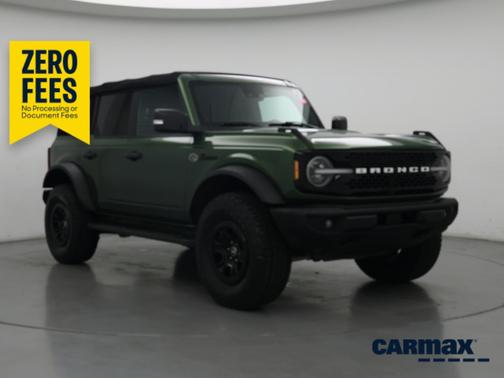 Green 2022 Ford Bronco Wildtrak