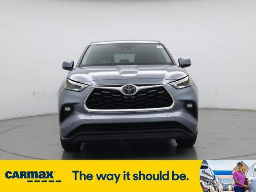 2020 Toyota Highlander LE
