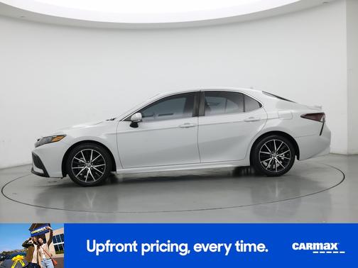 Gray 2023 Toyota Camry SE