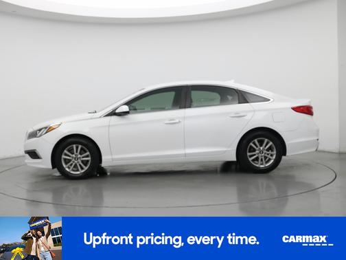 2017 Hyundai SONATA SE