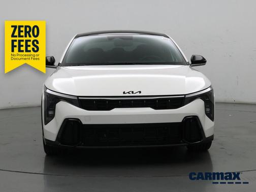 White 2025 Kia K4 GT-Line