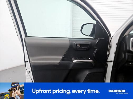 2016 Toyota Tacoma SR5