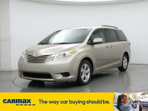 2015 Toyota Sienna LE