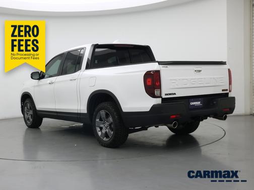 White 2025 Honda Ridgeline Trailsport