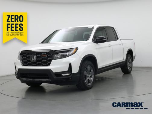 White 2025 Honda Ridgeline Trailsport