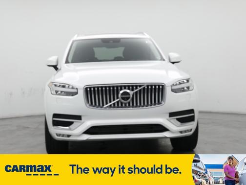 2022 Volvo XC90 T6 Inscription