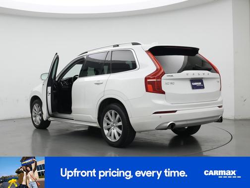 2019 Volvo XC90 T5 Momentum