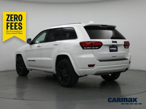 White 2018 Jeep Grand Cherokee Altitude