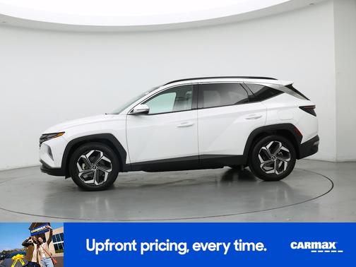 White 2023 Hyundai TUCSON Limited