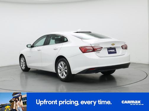 White 2019 Chevrolet Malibu LT