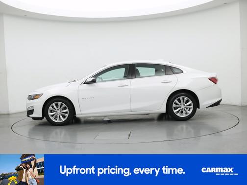 White 2019 Chevrolet Malibu LT