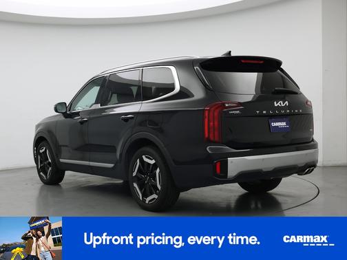 Black 2024 Kia Telluride S