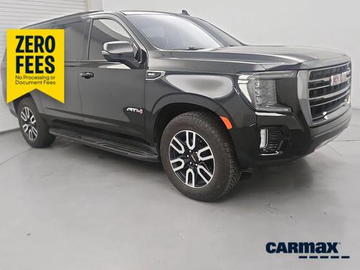 White 2021 GMC Yukon AT4