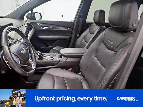 Black 2021 Cadillac XT6 Sport