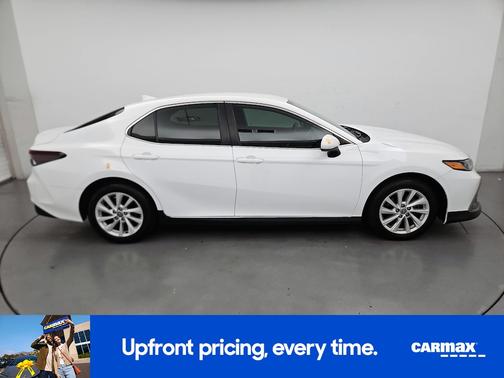 White 2022 Toyota Camry LE